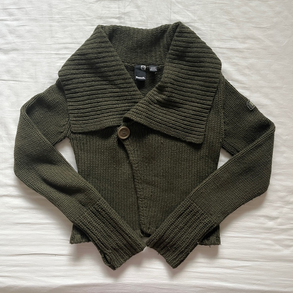 Bench Wrap Sweater - Picture 2 of 8